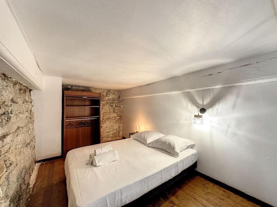 Cosy Appt Coeur De Lyon 1 Imbertアパートメント エクステリア 写真