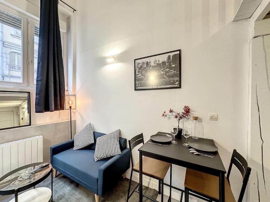 Cosy Appt Coeur De Lyon 1 Imbertアパートメント エクステリア 写真